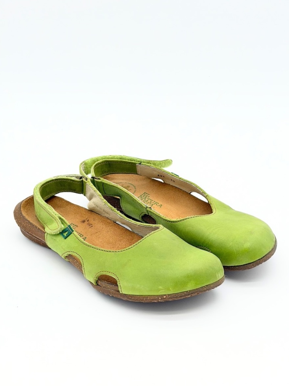 El Naturalista Wakataua Green Leather Slingback Closed Toe Comfort Womens 38